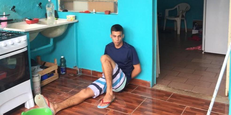 Adolescente de 16 anos é morta pelo namorado de 22 dentro de apartamento em Porto Velho