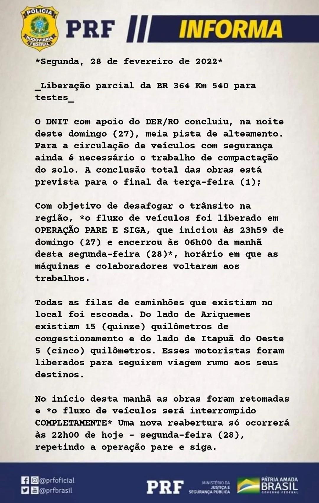 BR-364 segue interditada, mas trânsito será liberado parcialmente na noite desta segunda (28), informou PRF BR-364 segue interditada, mas trânsito será liberado parcialmente na noite desta segunda (28), informou PRF