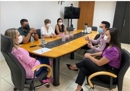 Banco da Amazônia doa 60 mil reais para fundos municipais de Cacoal e Ariquemes Banco da Amazônia doa 60 mil reais para fundos municipais de Cacoal e Ariquemes