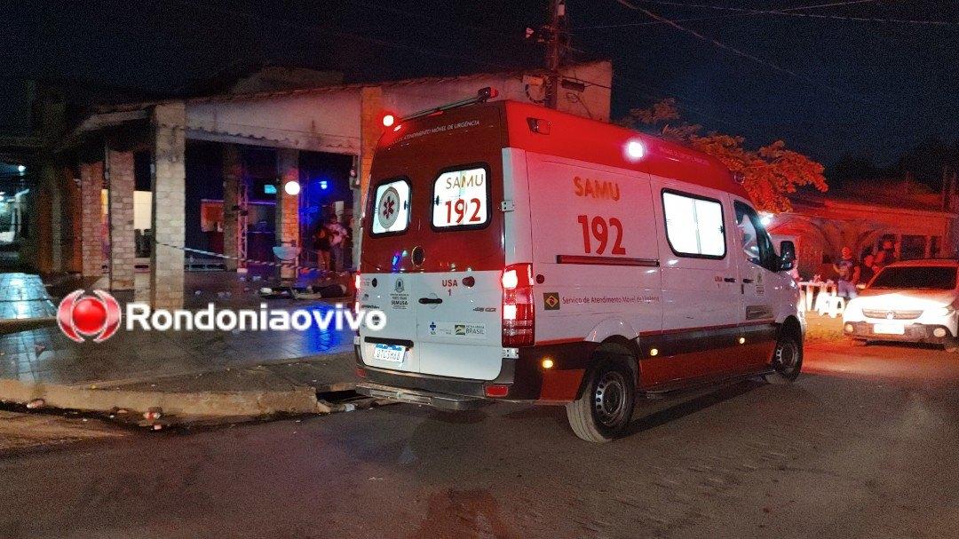 Homem é atacado a tiros e morre em bar Homem é atacado a tiros e morre em bar
