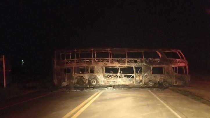 PRF confirma que incêndio em ônibus da Eucatur foi de origem criminosa em Ji-Paraná PRF confirma que incêndio em ônibus da Eucatur foi de origem criminosa em Ji-Paraná