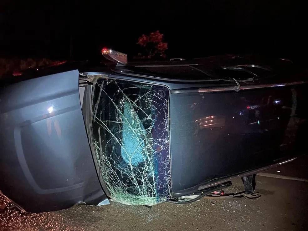 Cantor Zé Neto sofre grave acidente em MG; Outras quatro pessoas ficaram feridas Cantor Zé Neto sofre grave acidente em MG; Outras quatro pessoas ficaram feridas