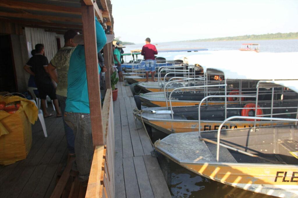 Acesso à educação em Rondônia é ampliado com mais uma entrega de embarcações para estudantes ribeirinhos