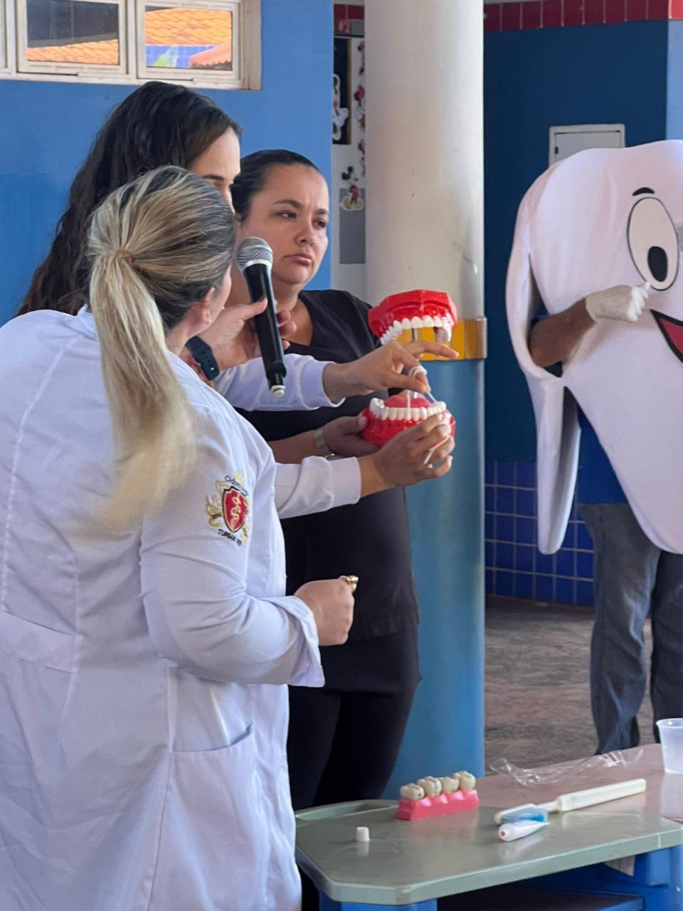 Prefeitura de Rolim de Moura realiza ação de saúde preventiva para mais de 300 crianças na Creche Neusa Santos Prefeitura de Rolim de Moura realiza ação de saúde preventiva para mais de 300 crianças na Creche Neusa Santos