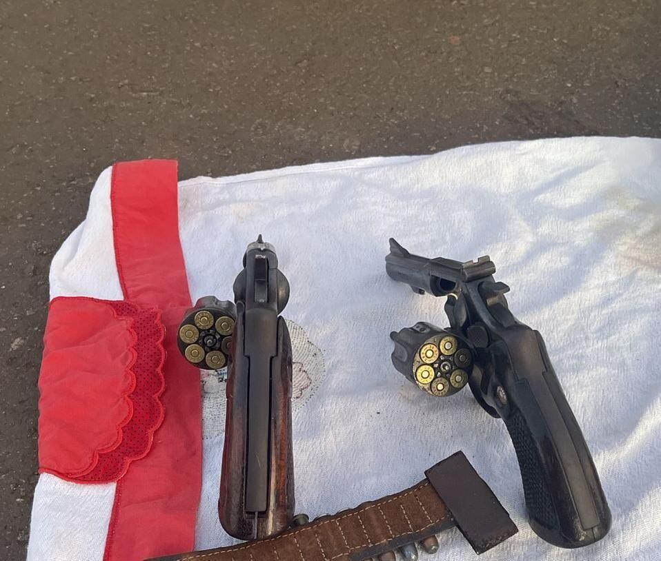 ROLIM DE MOURA: PATAMO prende indivíduo portando arma de fogo no centro ROLIM DE MOURA: PATAMO prende indivíduo portando arma de fogo no centro