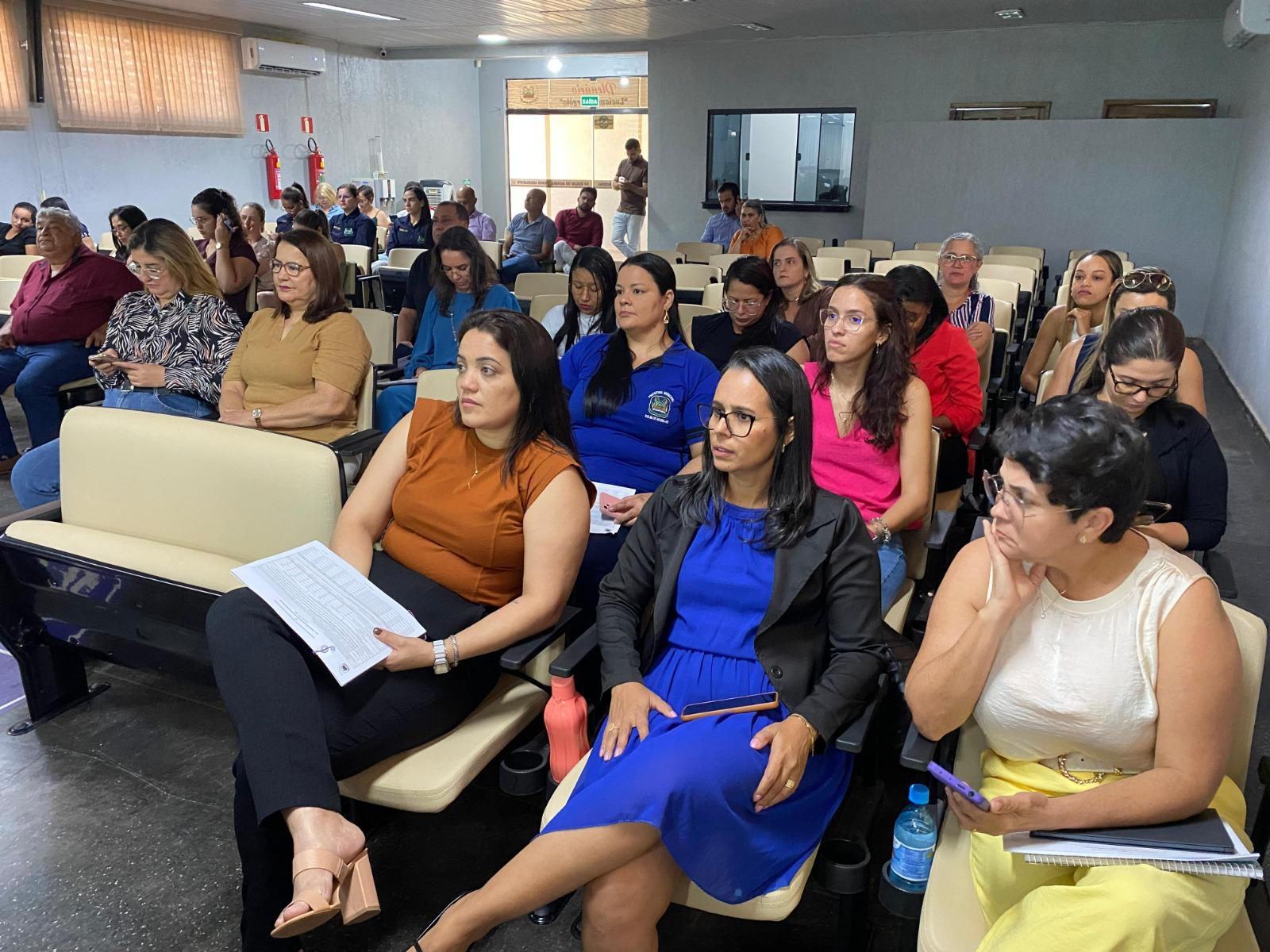 Rolim de Moura realiza Audiência Pública para apresentação do PPA 2026/2029 e da LDO