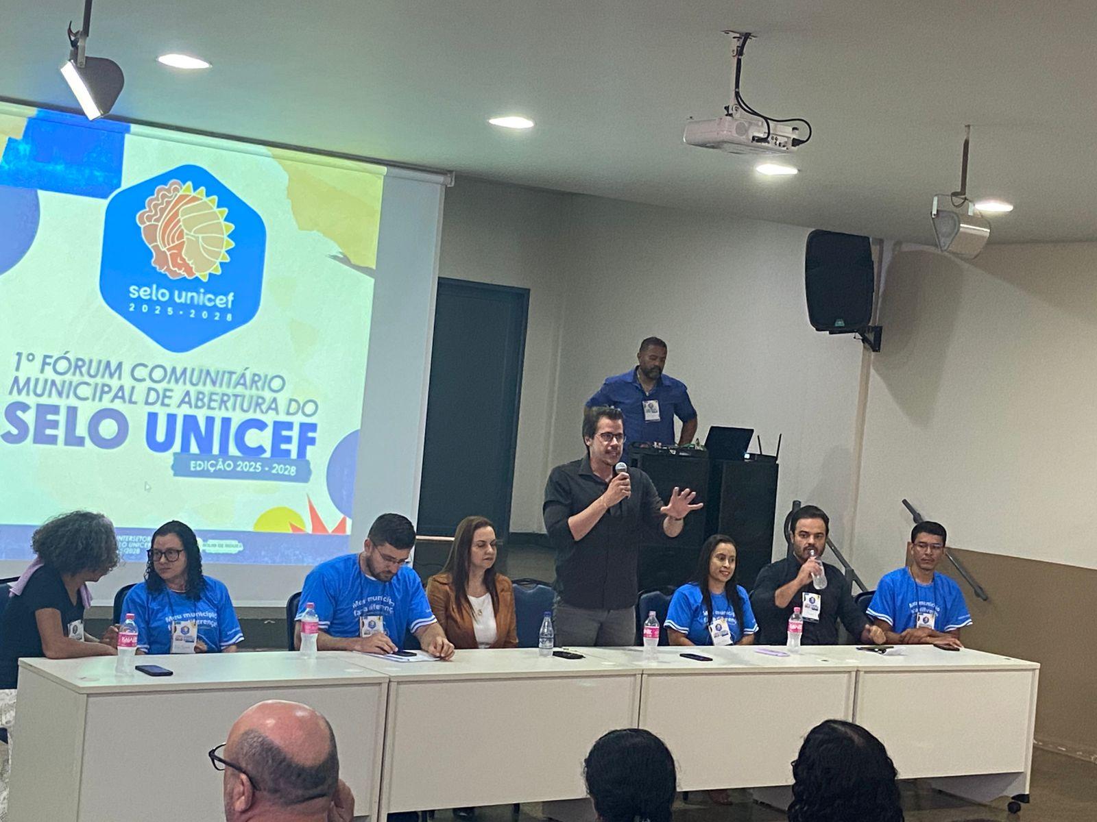 Rolim de Moura realiza 1º Fórum Comunitário Municipal de abertura do Selo UNICEF 2025–2028