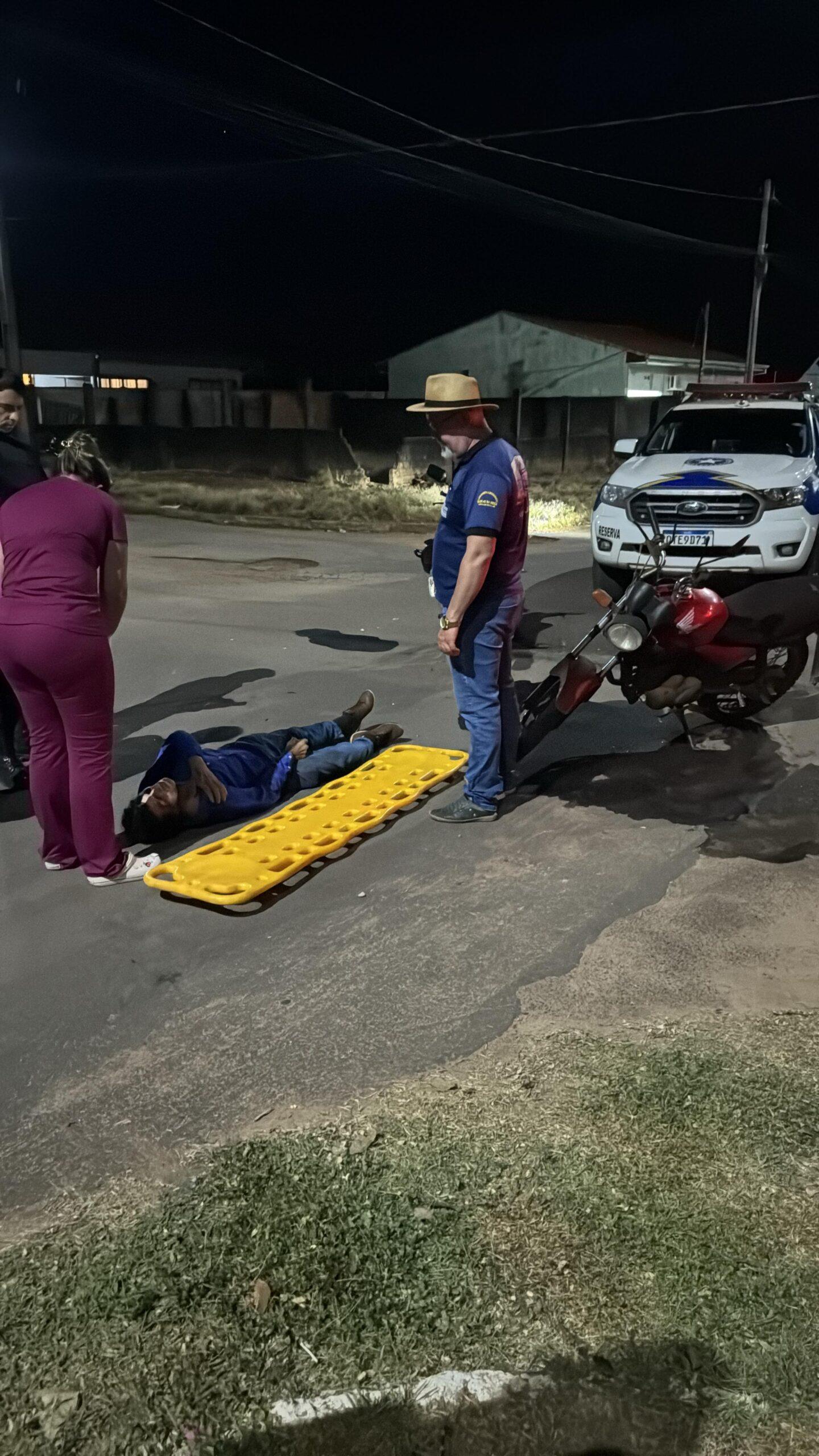 Pai e filha ficam feridos após acidente entre motos em Nova Brasilândia d’Oeste Pai e filha ficam feridos após acidente entre motos em Nova Brasilândia d’Oeste