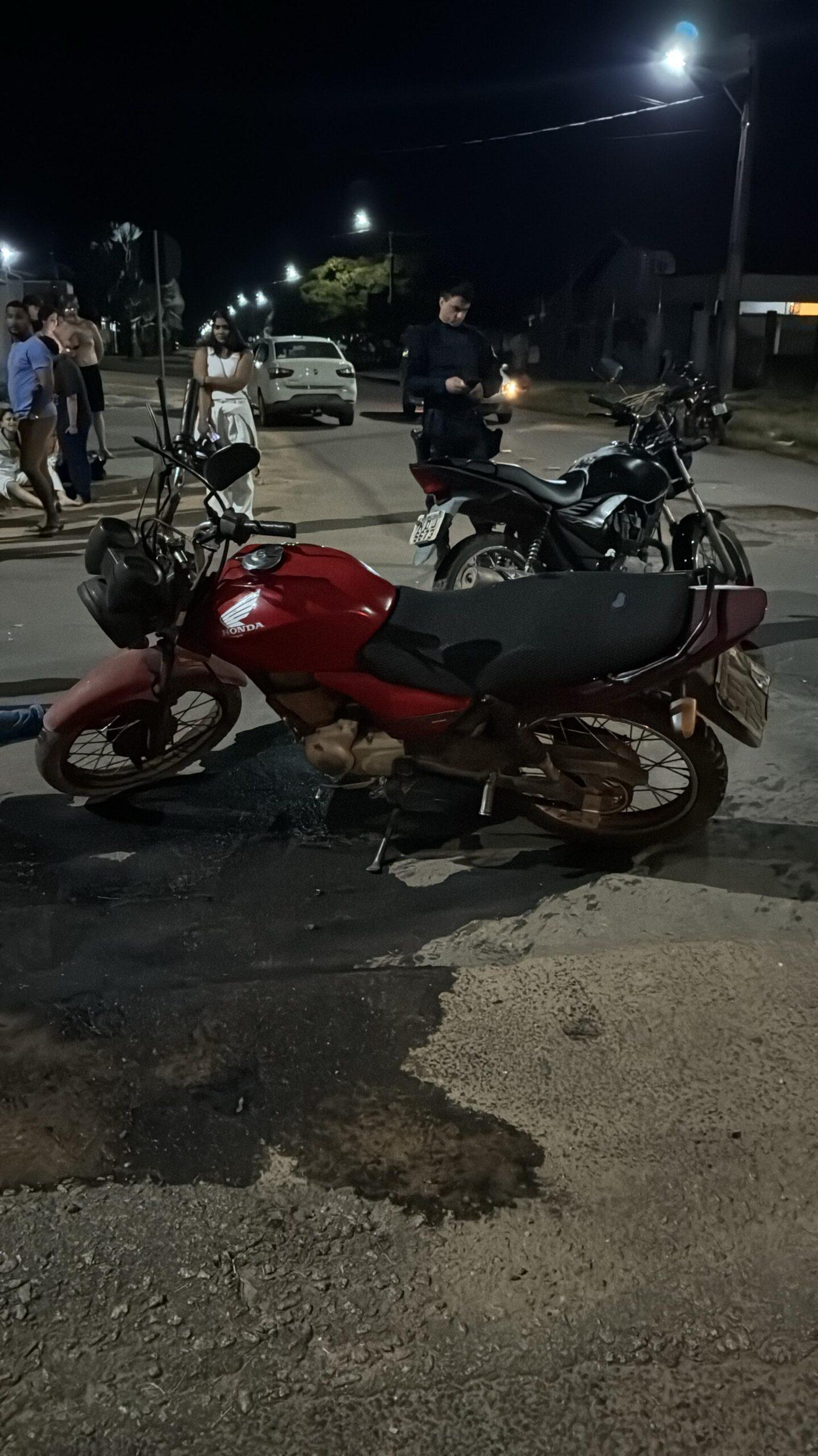 Pai e filha ficam feridos após acidente entre motos em Nova Brasilândia d’Oeste Pai e filha ficam feridos após acidente entre motos em Nova Brasilândia d’Oeste