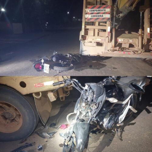 Motociclista fica inconsciente após bater na traseira de caminhão em Nova Brasilândia d’Oeste Motociclista fica inconsciente após bater na traseira de caminhão em Nova Brasilândia d’Oeste