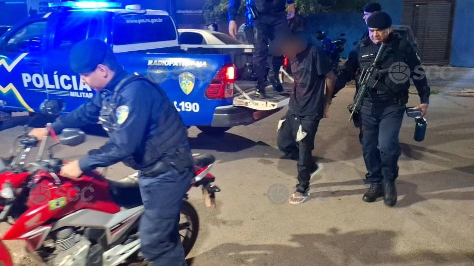 Perseguição da PM termina com apreensão de dois adolescentes após fuga e direção perigosa na zona Sul Perseguição da PM termina com apreensão de dois adolescentes após fuga e direção perigosa na zona Sul