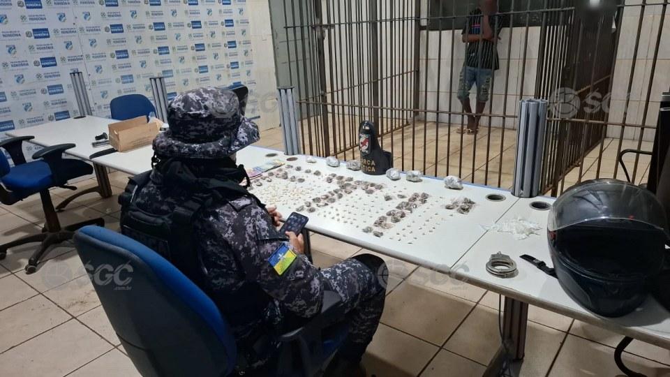 Dois adolescentes são apreendidos com mais de 330 porções de drogas durante operação em Abunã