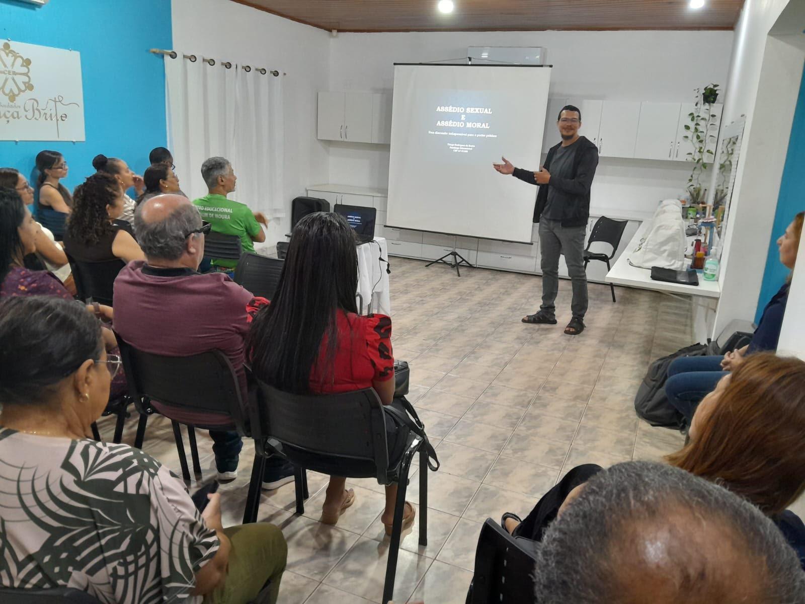 O CER/APAE – Centro Educacional agradece à Superintendência Regional de Educação de Rolim de Moura (SEDUC) O CER/APAE – Centro Educacional agradece à Superintendência Regional de Educação de Rolim de Moura (SEDUC)